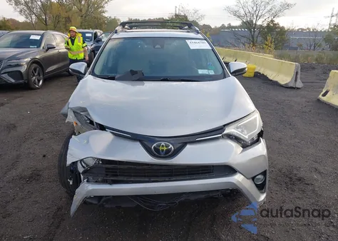 2018 Toyota Rav4 Xle из США, поврежденный, VIN JTMWFREV5JJ183053